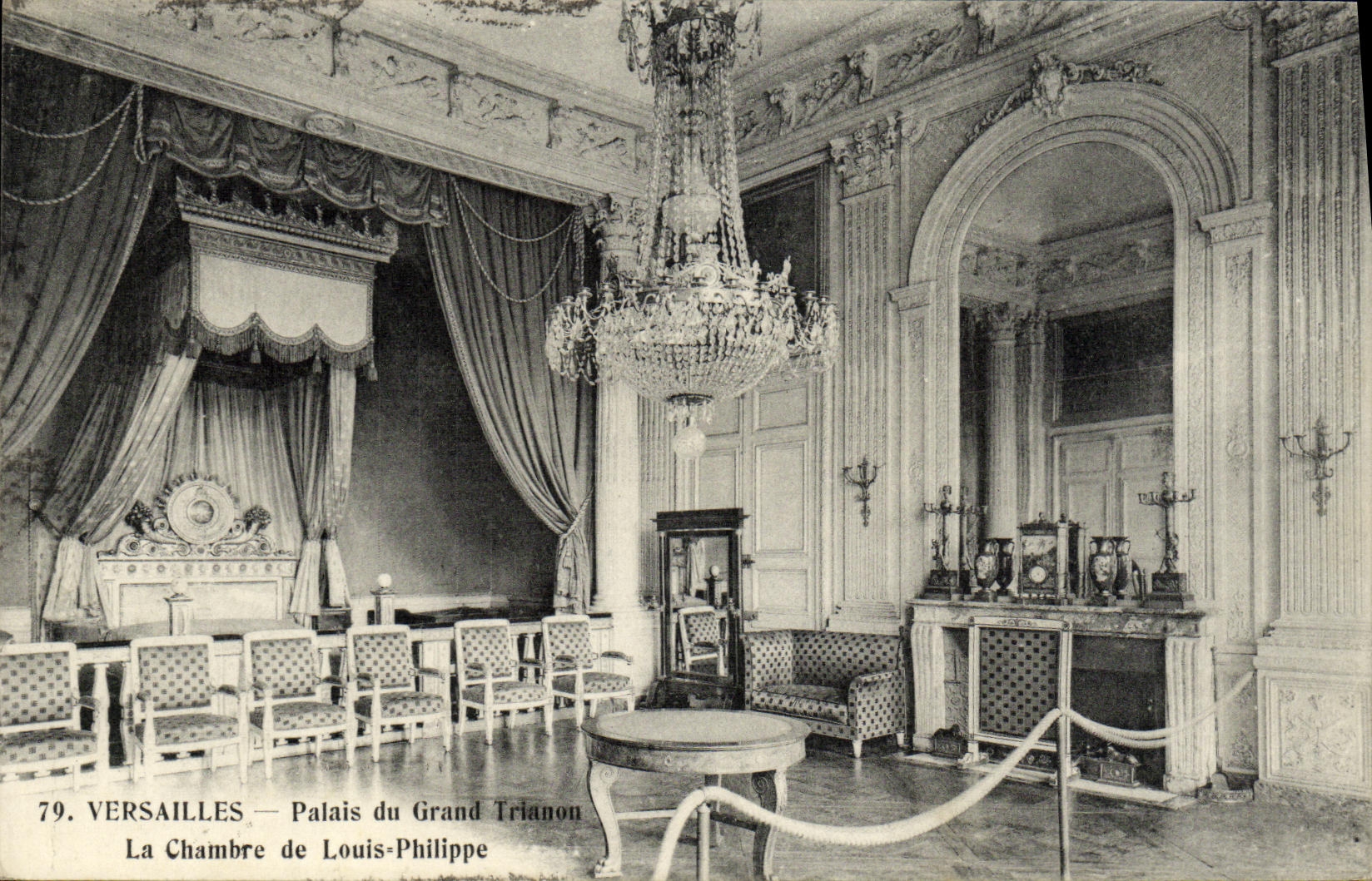 VINTAGE POSTCARD Versailles Paluis of Large Trianon the Room of Louis Philippe