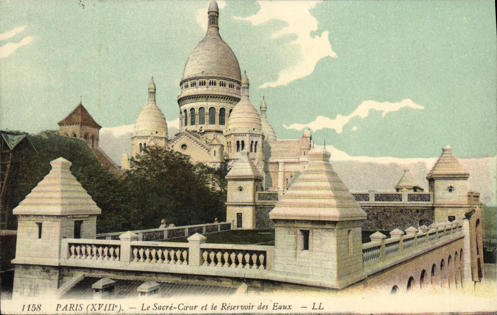 CPA Paris Le Sacre Coeur et le Reservoir des Eaux