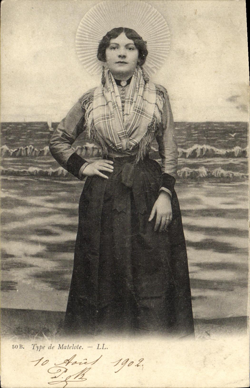 VINTAGE POSTCARD Standard of Fish stew Woman