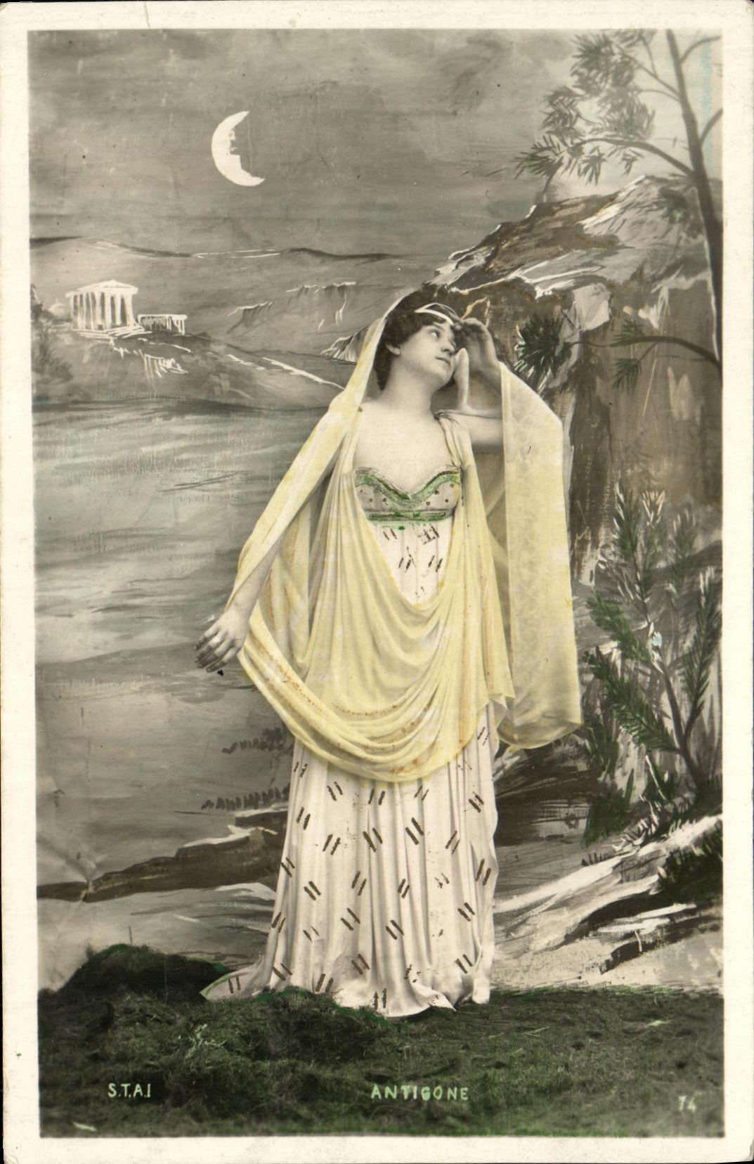 VINTAGE POSTCARD Antigone