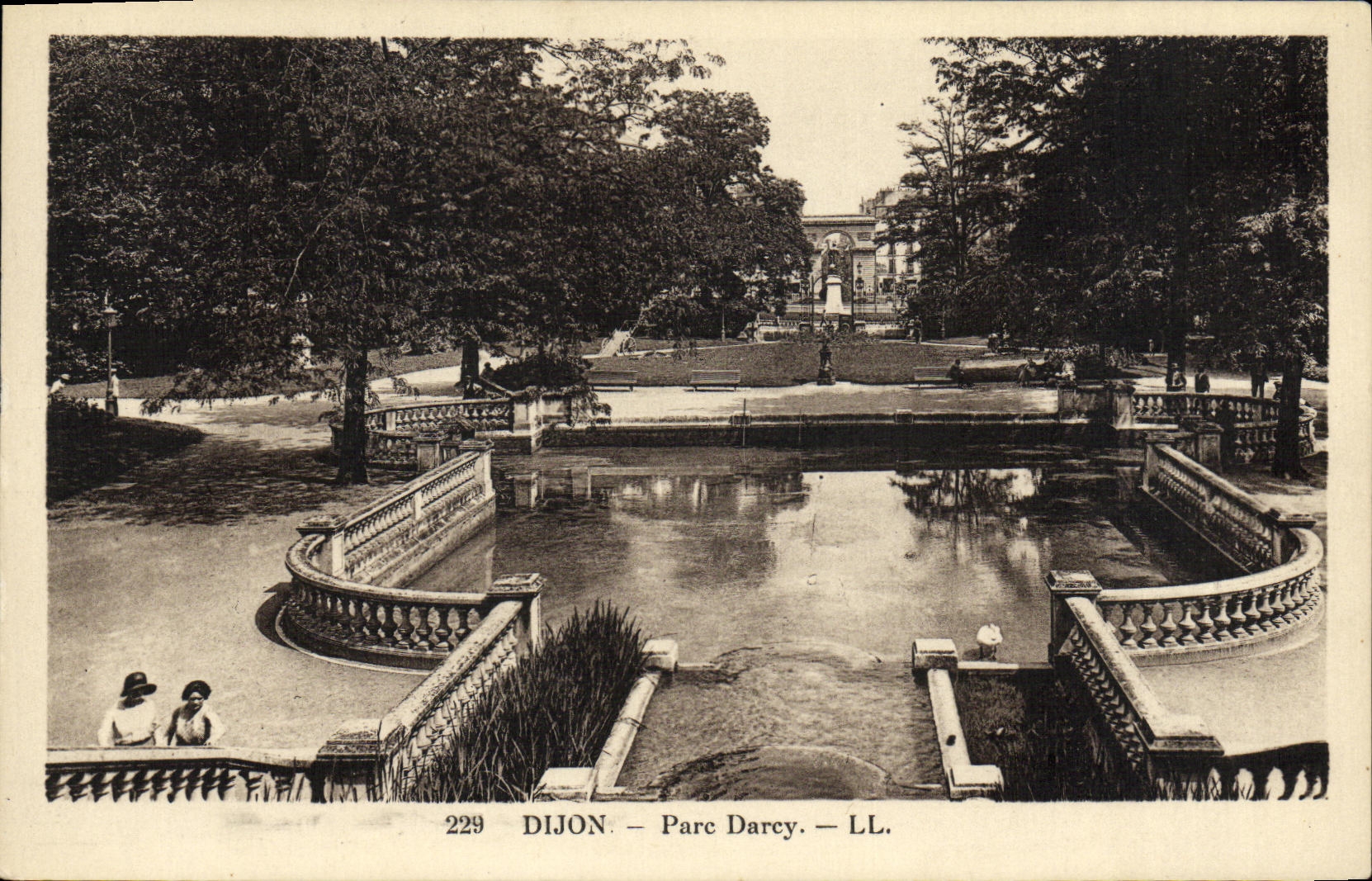 CPA Dijon Pare Darcy