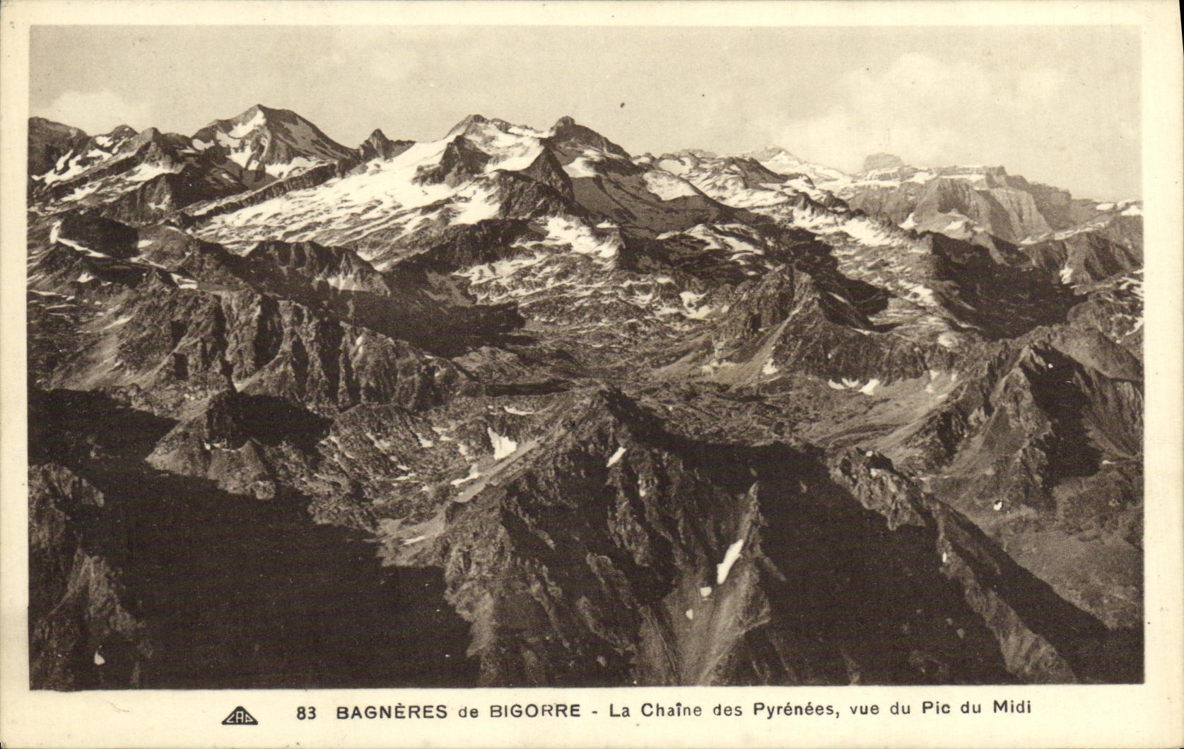 CPA Bagneres de Bigorre La Chaine des Pyrenees Vue du Pic de Midi