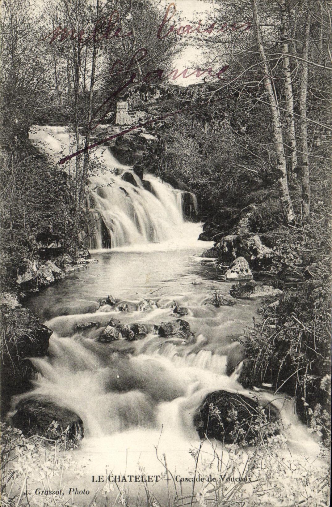 CPA Le Chatelet Cascade de Voucoux