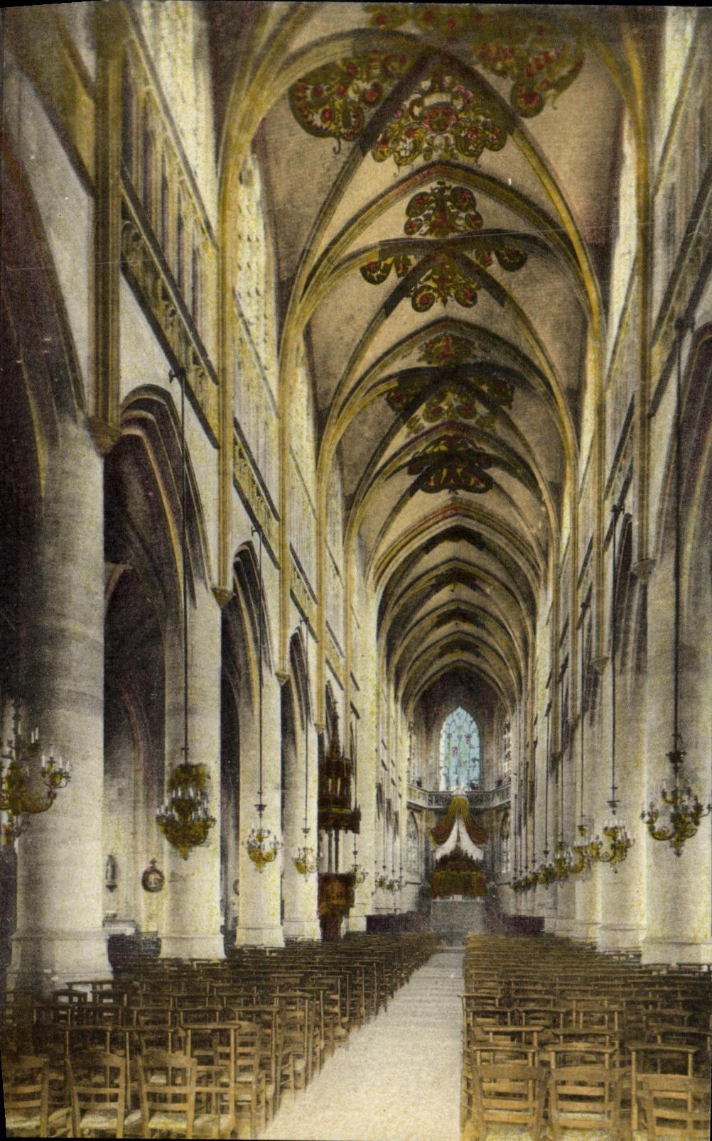 CPA Lisieux L Eglise St Jacques La Nef
