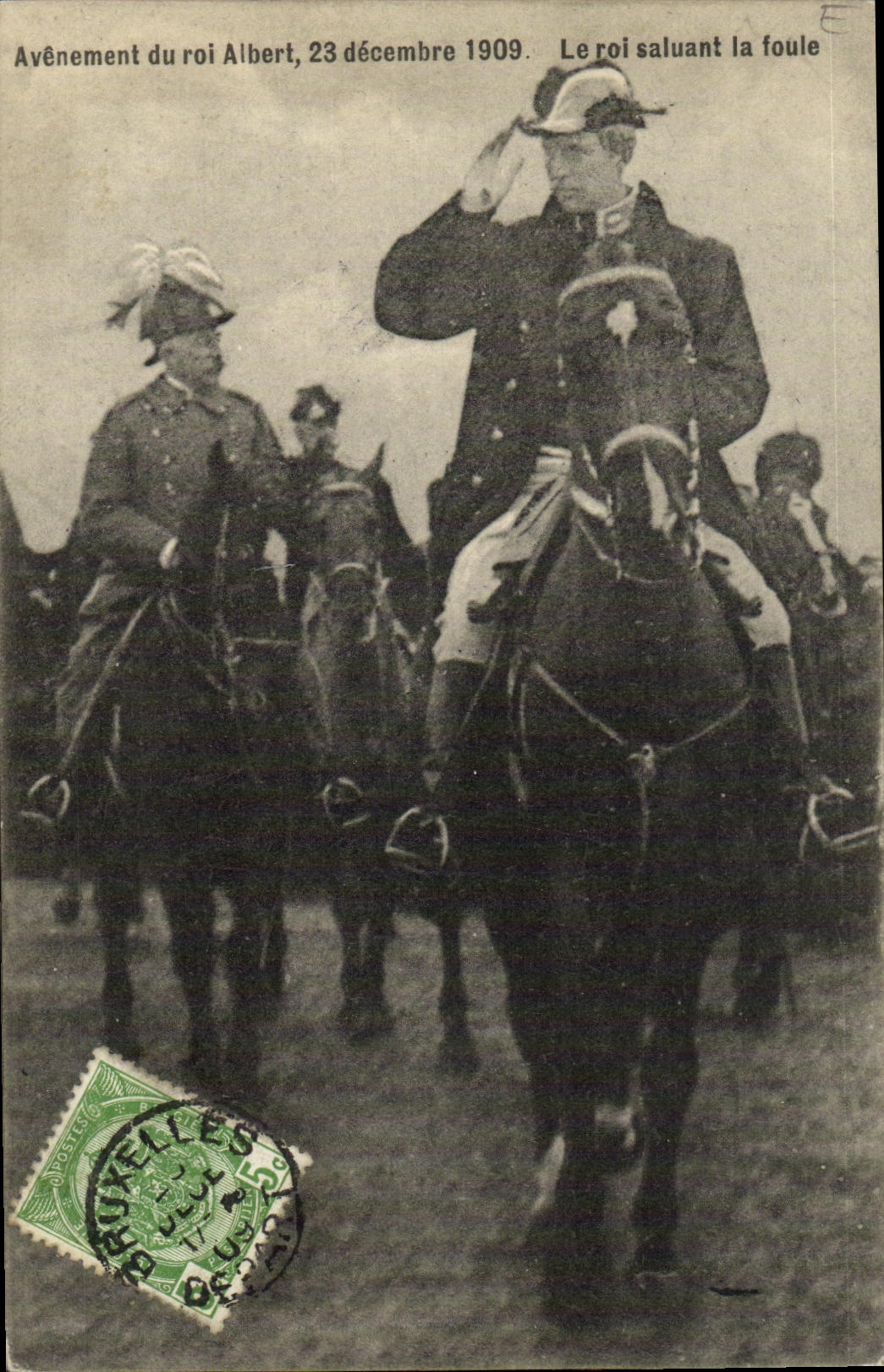 CPA Avenement Du Roi Albert 23 decembre 1909 Le roi saluant la foule 