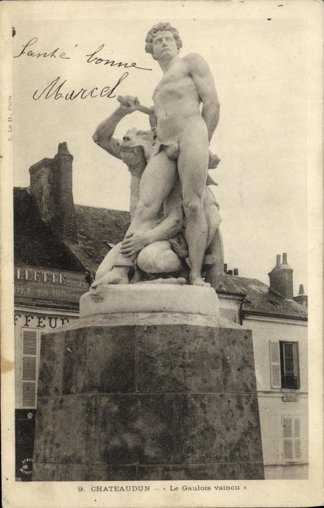 CPA Chateaudun Le Gaulois vaincu 