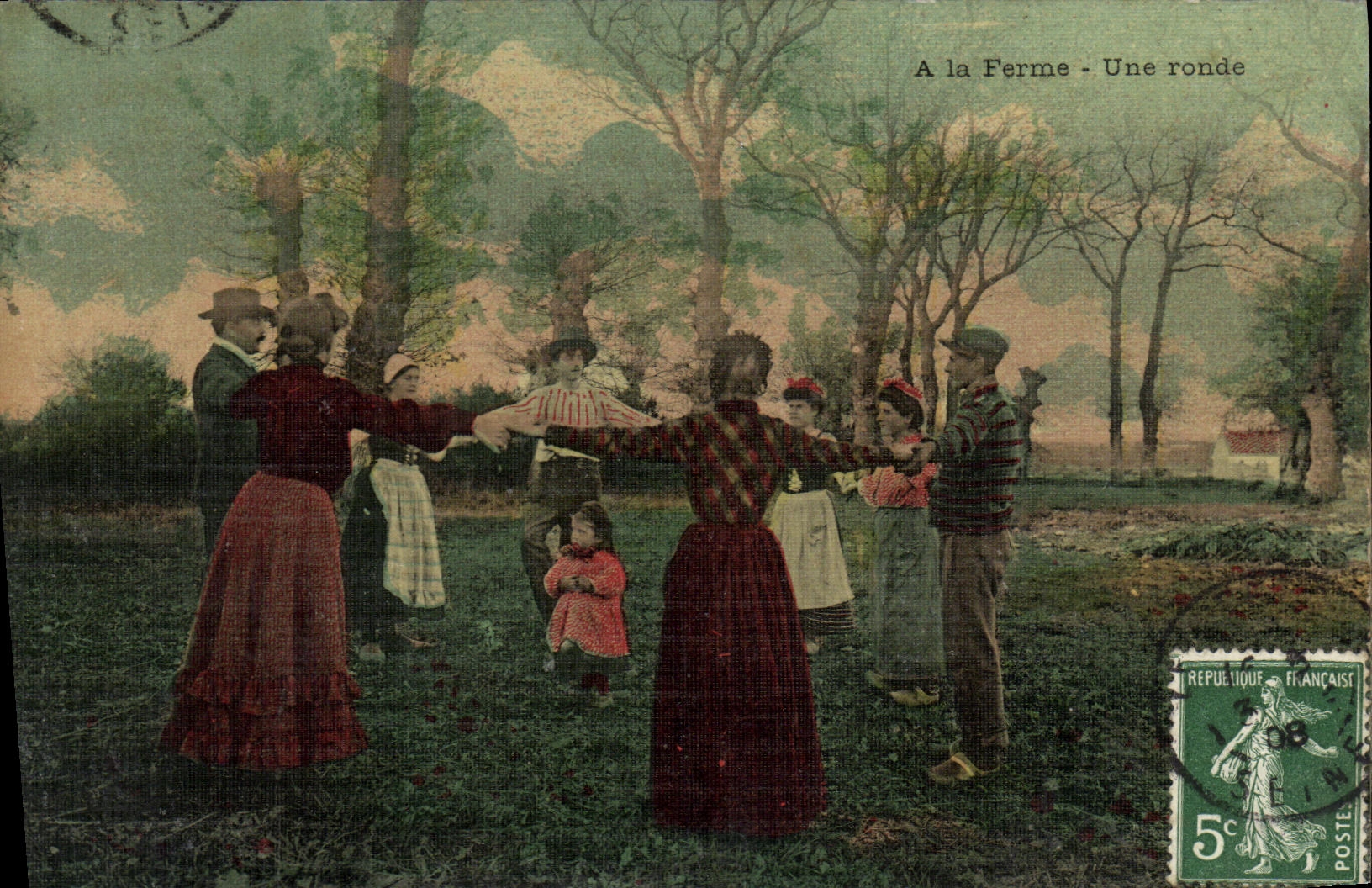 VINTAGE POSTCARD Fantasy Women With the farm a round chart toilee Folklore