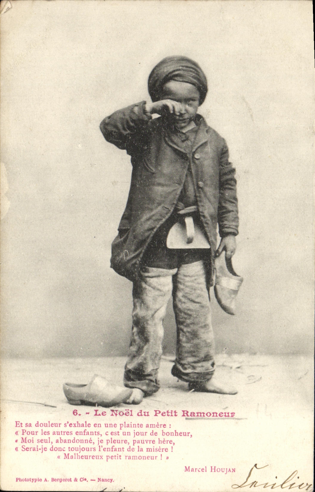 CPA Fantaisie Enfant Le Noel du petit ramoneur