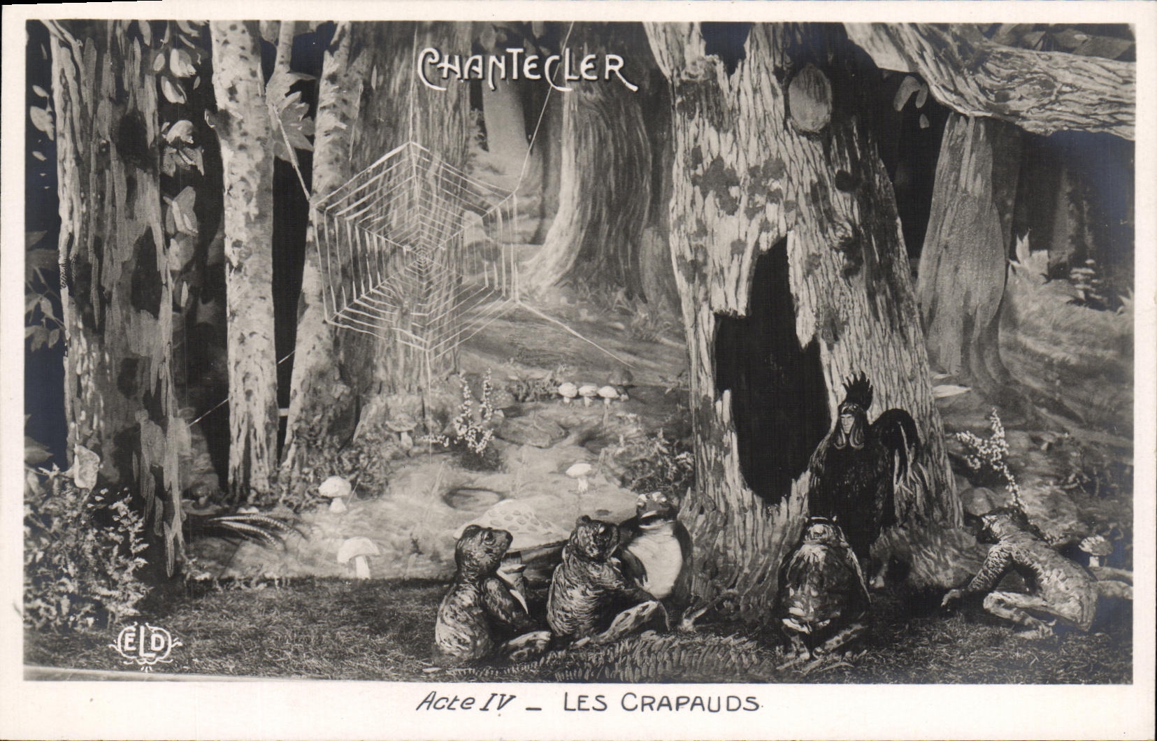 CPA Fantaisie Chantecler Les crapadus Theatre Grenouilles Coq