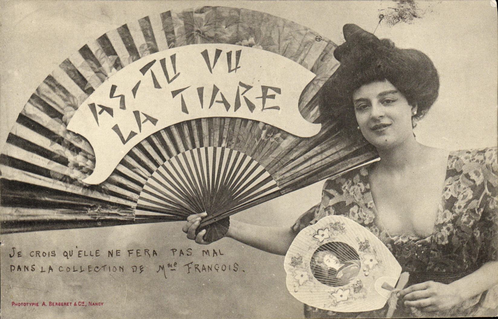 CPA Fantaisie Femme Eventail