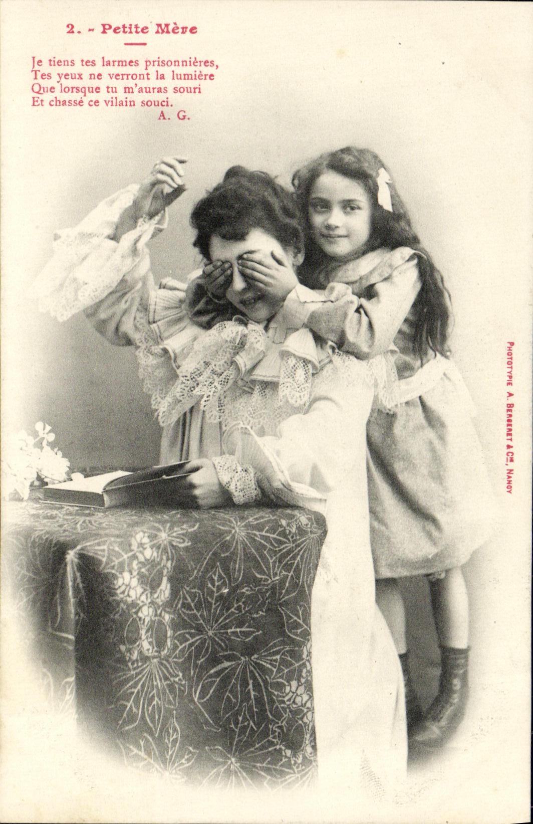 CPA Fantaisie Femme Enfant