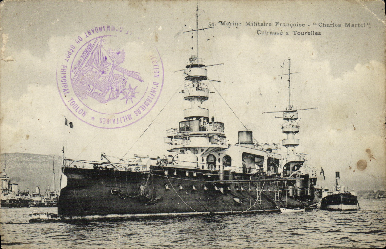 CPA Bateau Marine militaire francaise Charles Martel Cuirasse a tourelles