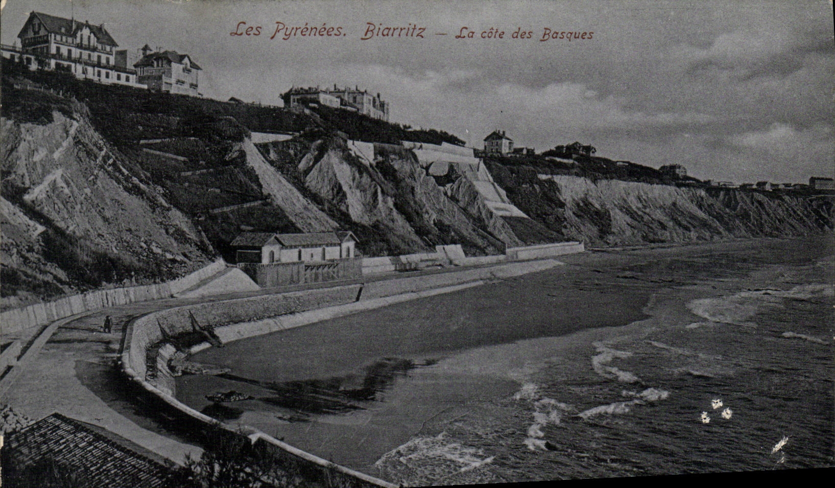 CPA Biarritz La cote des Basques