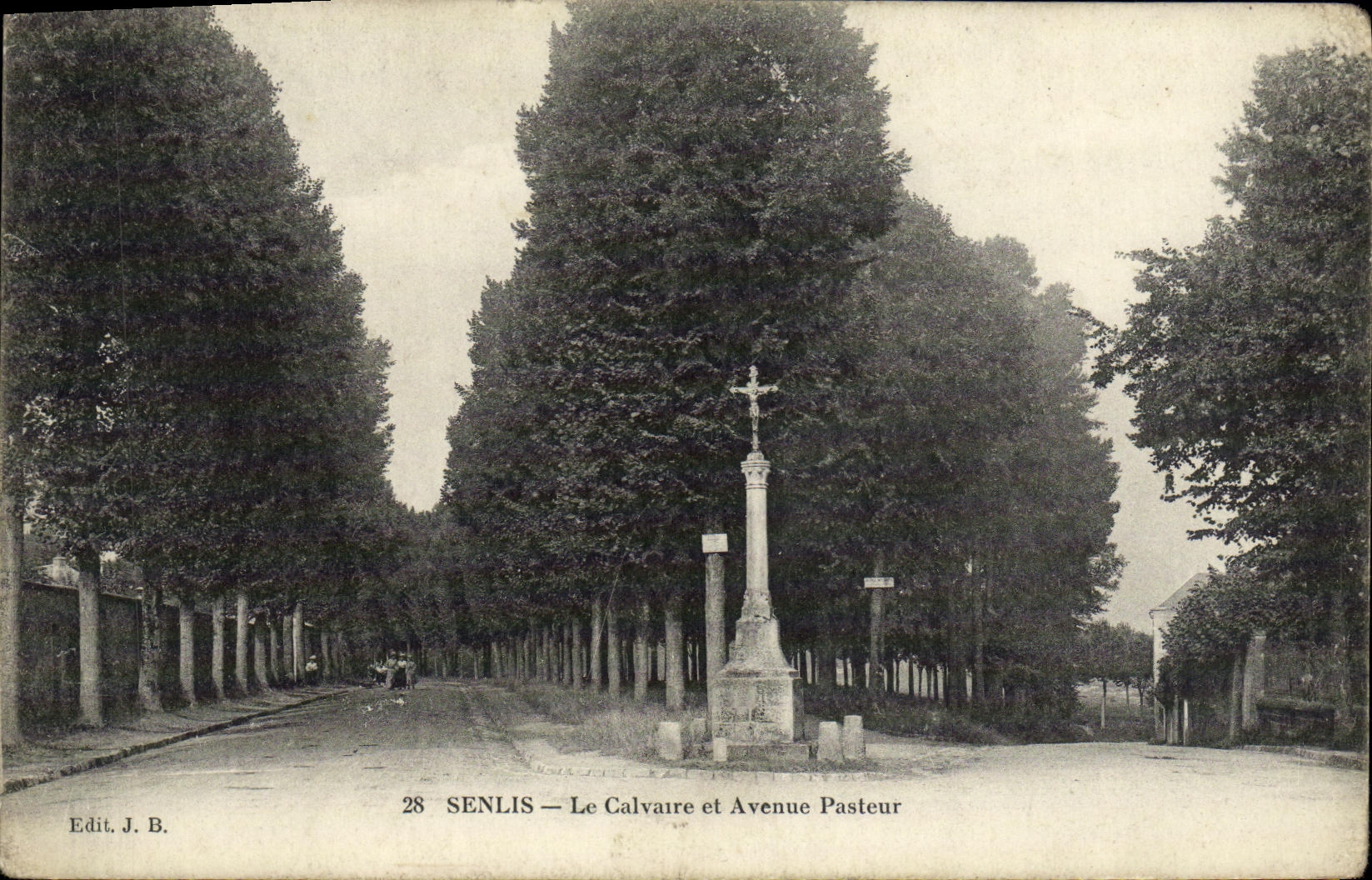 VINTAGE POSTCARD Senlis the martyrdom and which occurred Pasteur