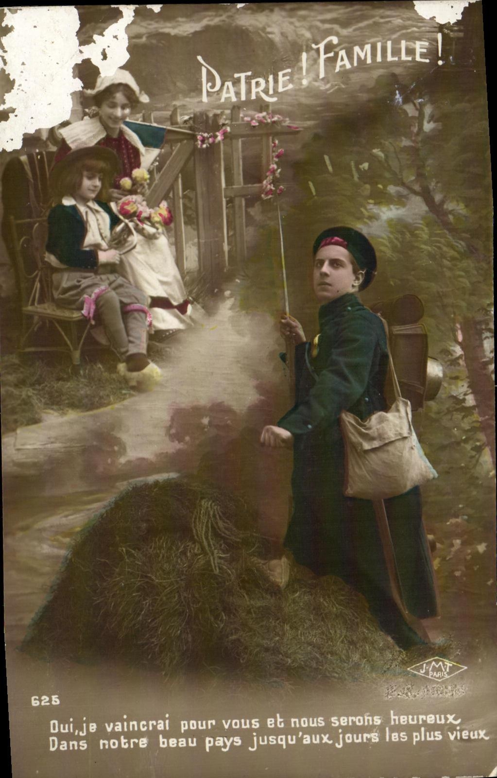 VINTAGE POSTCARD Fantasy militaria Family