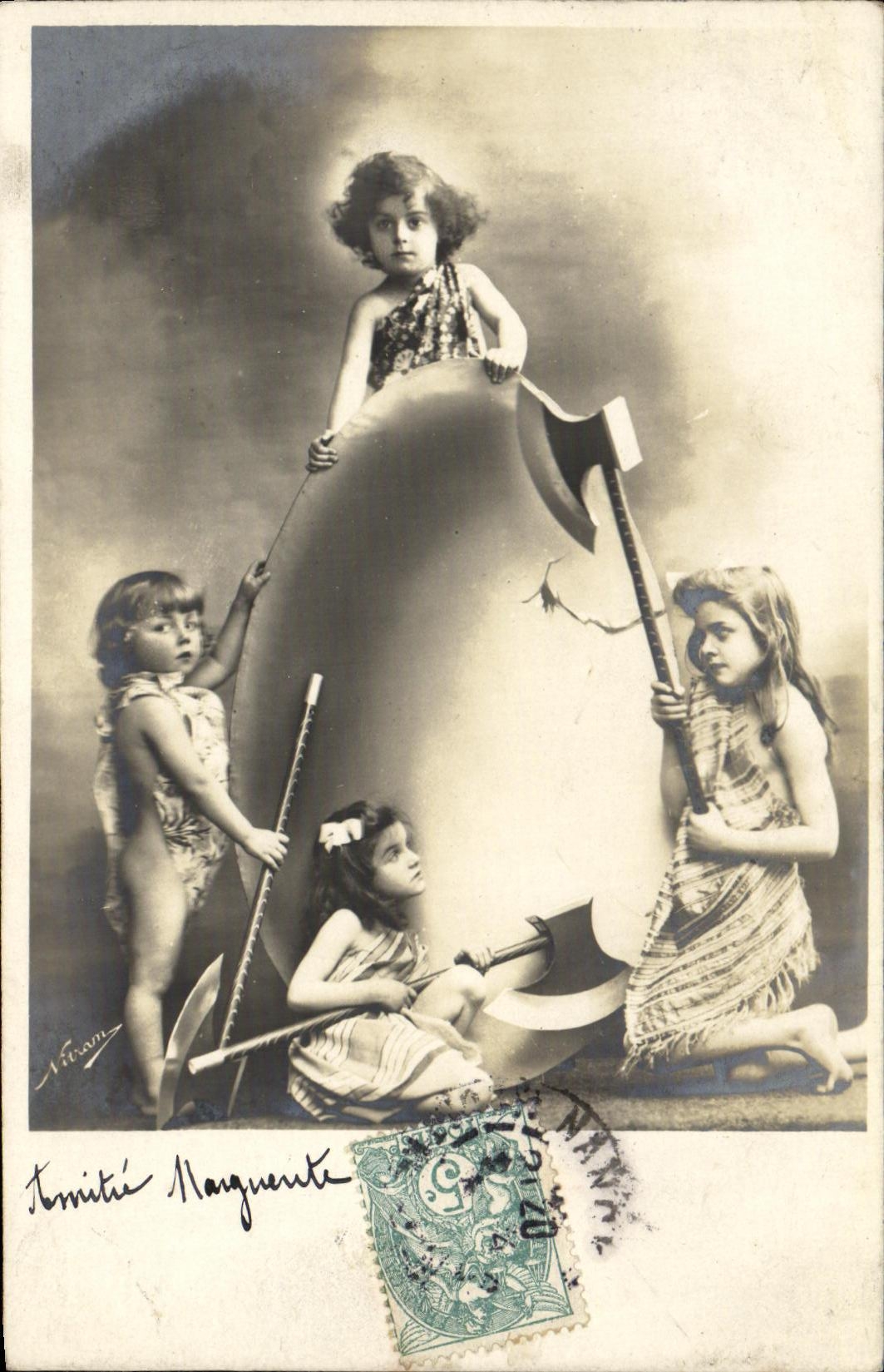 VINTAGE POSTCARD Fantasy Children Egg