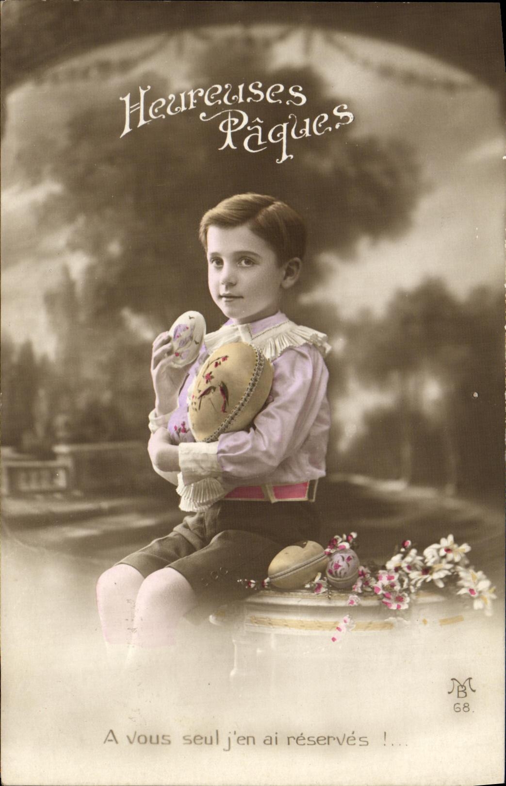 CPA Fantaisie Enfant Heureuses Paques