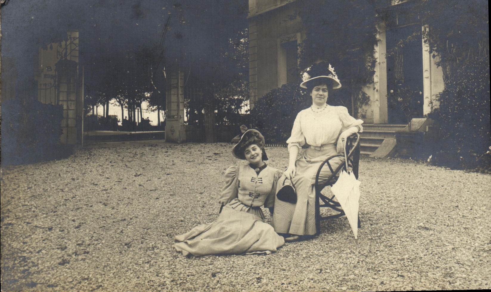 CARTE PHOTO Fantaisie Femmes 