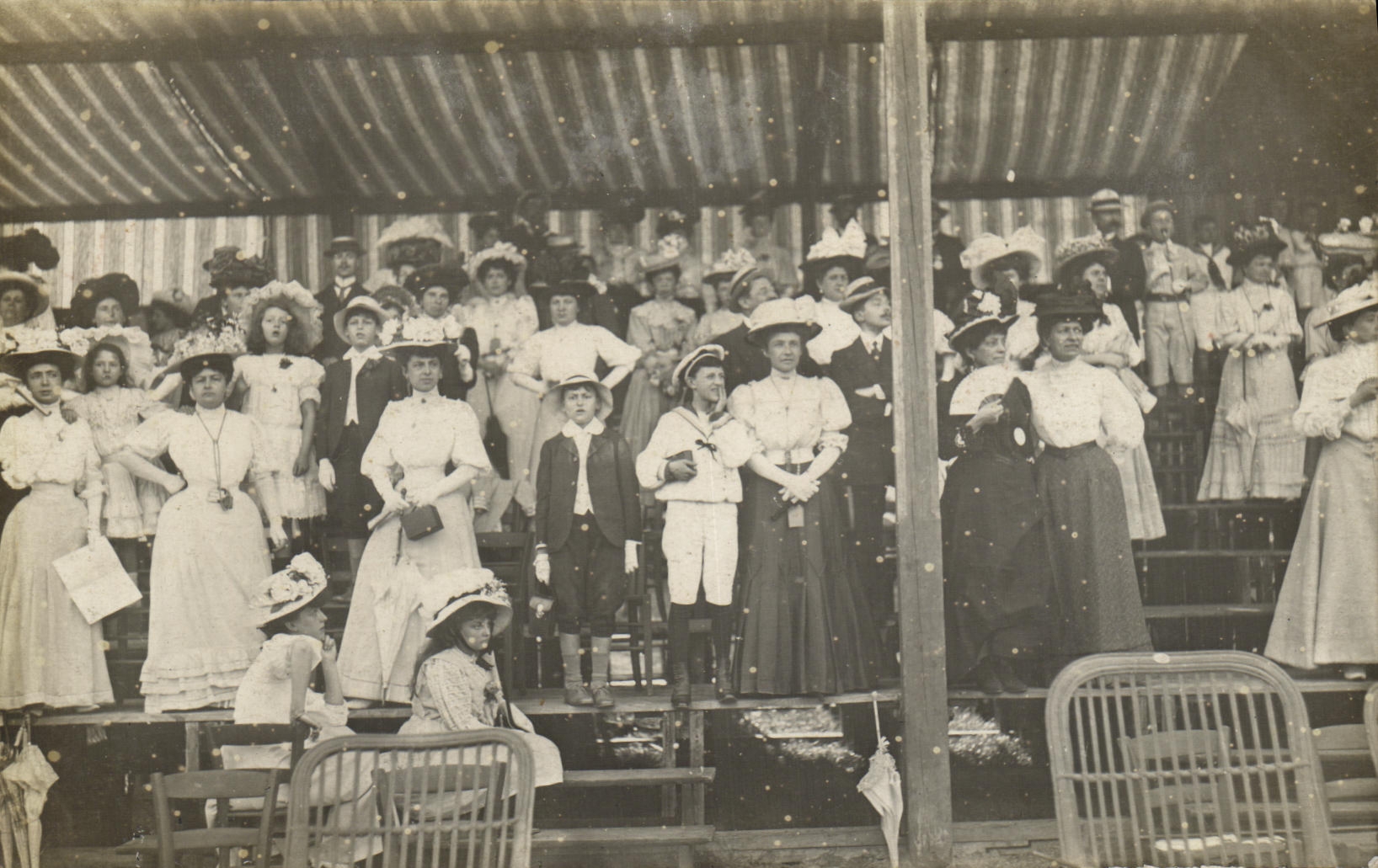 CARTE PHOTO Podium Femmes 