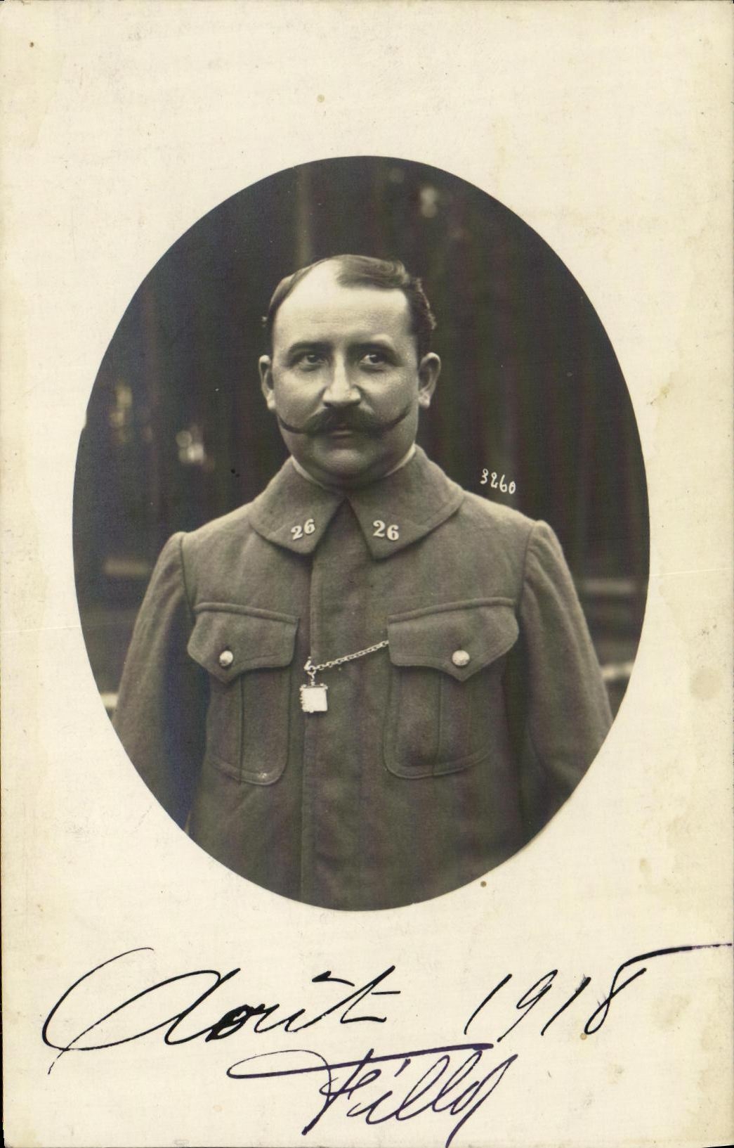 Postal photo soldado Fillot número 26 de Militaria en el collar
