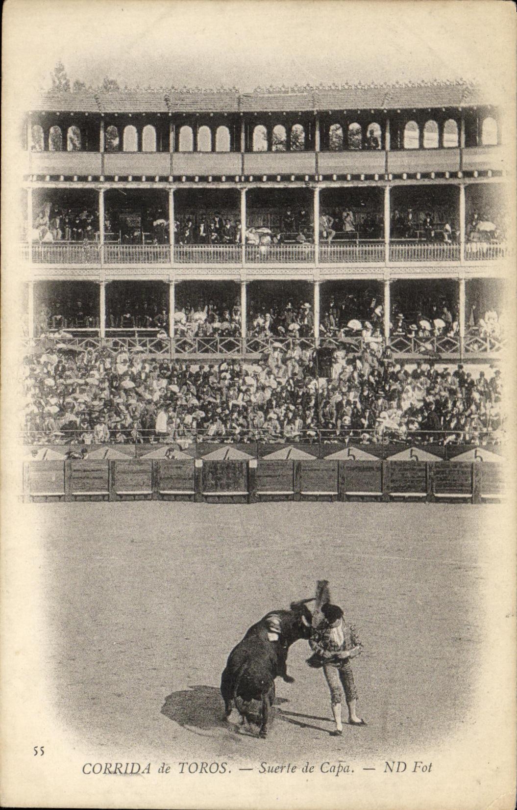 CPA Sport Espagne Corrida Toro Taureau Suerte de Capa