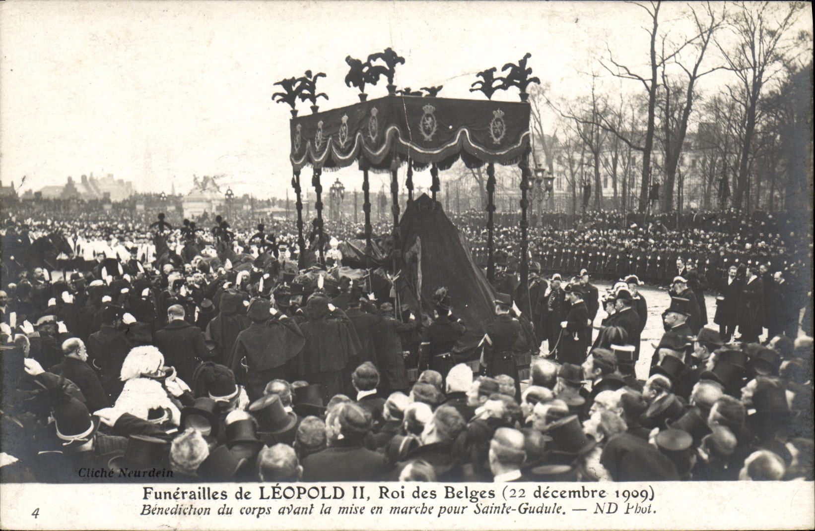 CPA Funerailles de Leopold II roi des Belges 22 decembre 1909