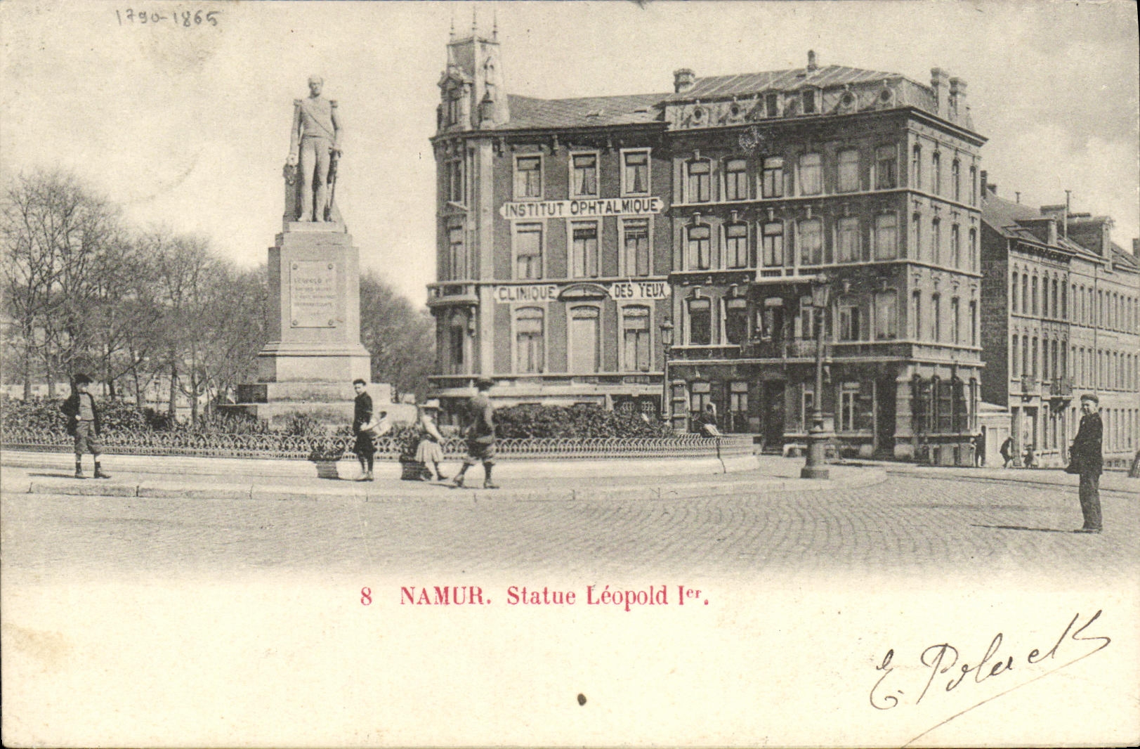 CPA Namur Statue Leopold 1er Institut ophtalmologique
