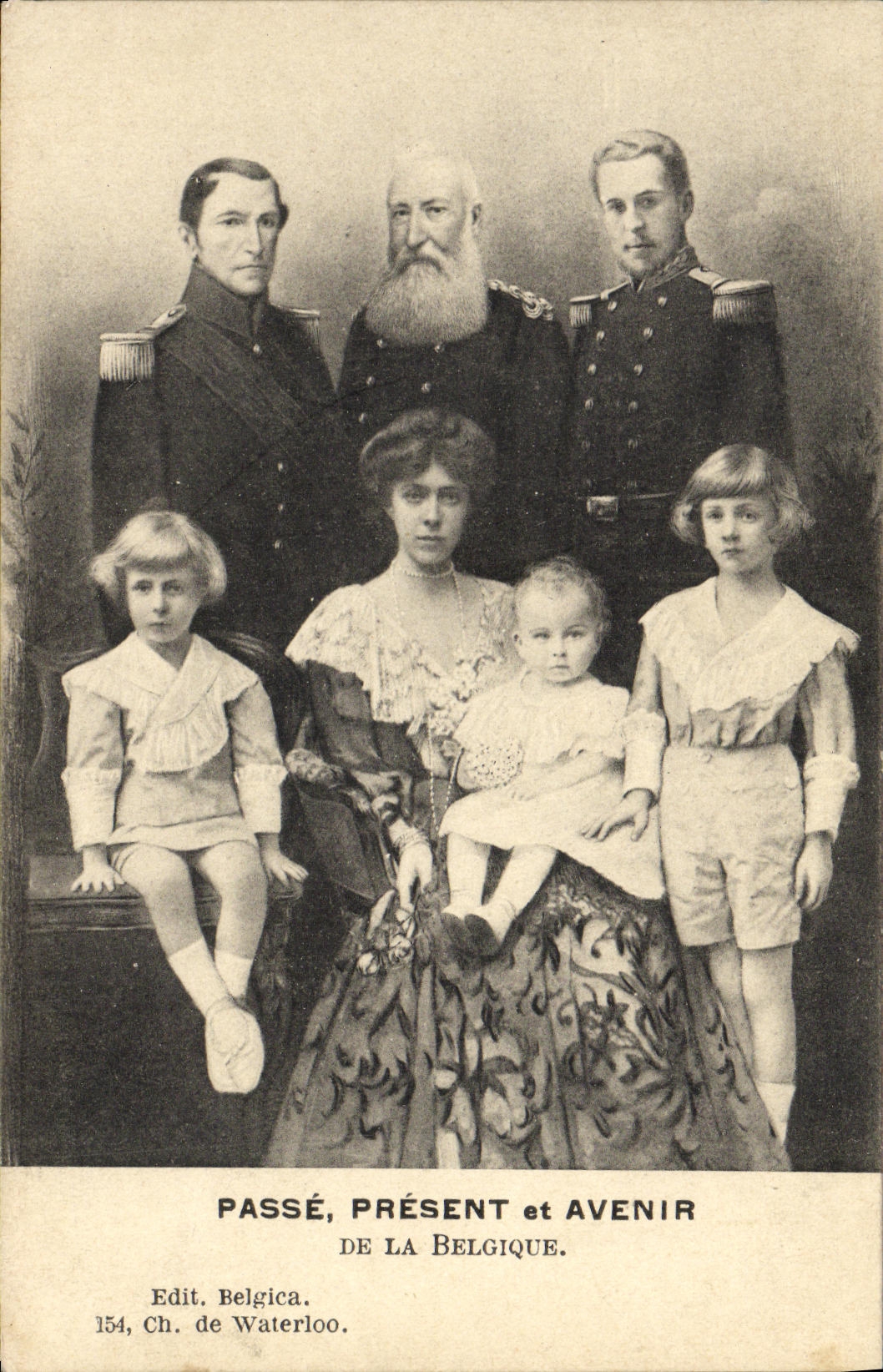 CPA Belgique Famille royale 