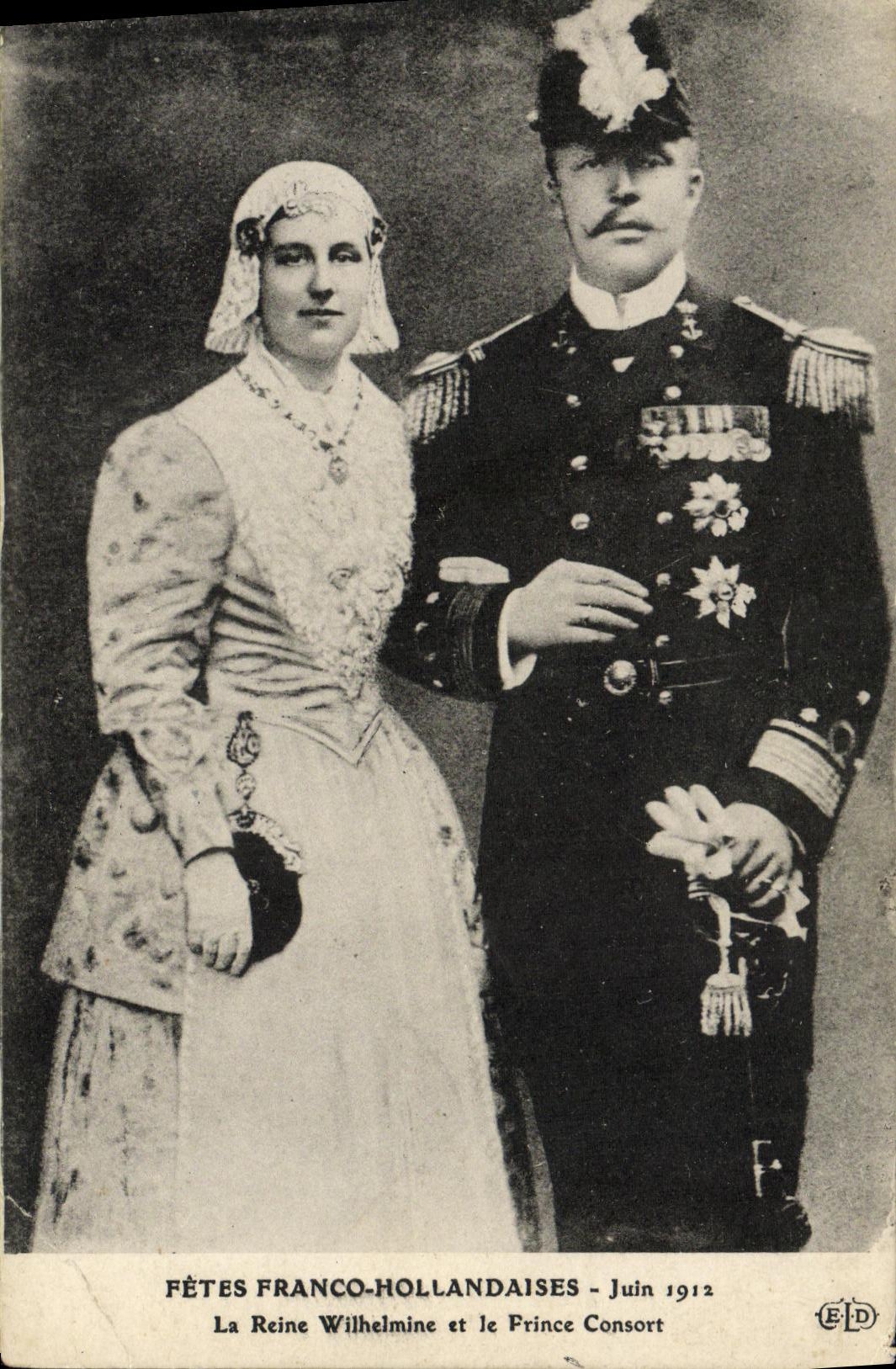CPA Fetes franco hollandaises Juin 1912 La Reine Wilhelmine et le prince Consort 