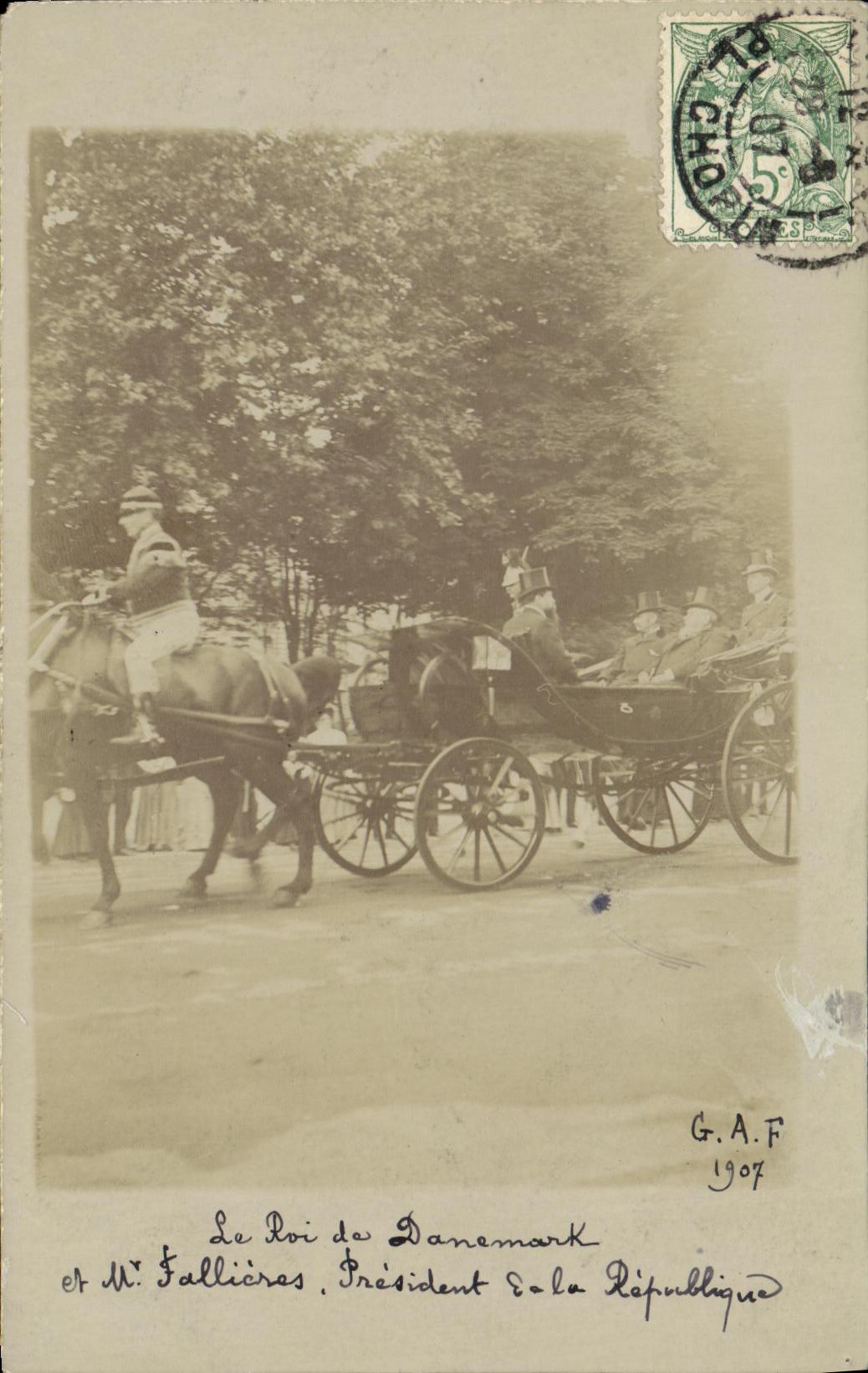 CARTE PHOTO Le roi du Danemark et Mr Fallieres President de la Republique