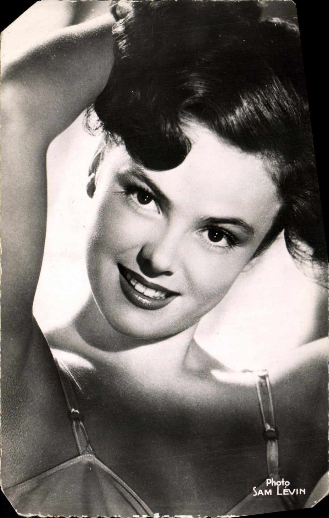 MODERN CARD Cinema Christine Carrere