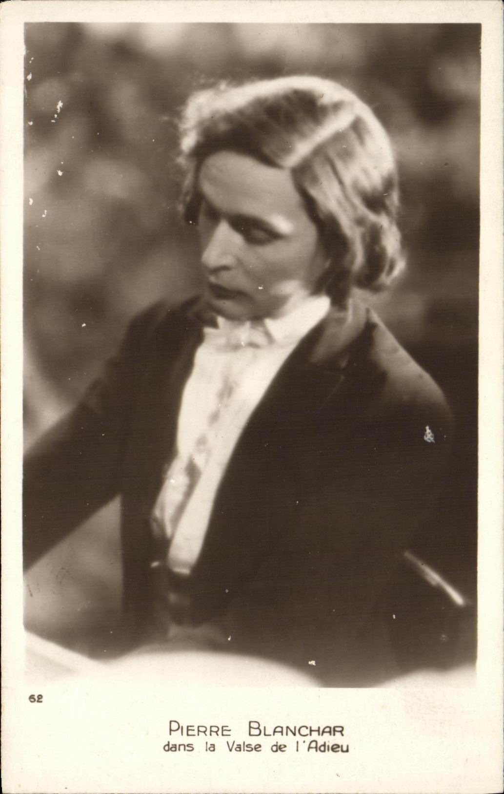 VINTAGE POSTCARD Cinema Pierre Blanchar in the waltz of L Good bye