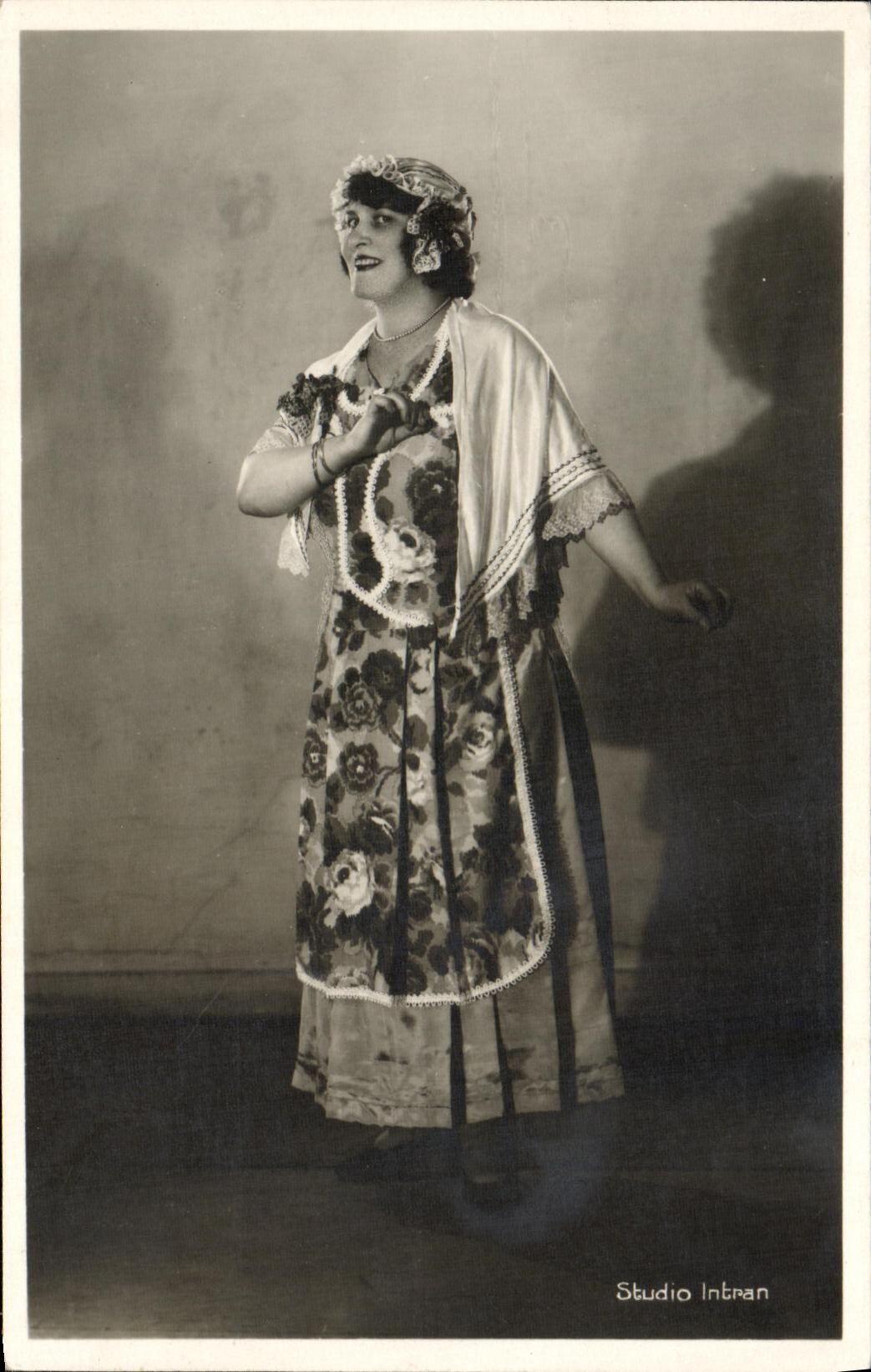 VINTAGE POSTCARD Theater Marcelle Rouhaud