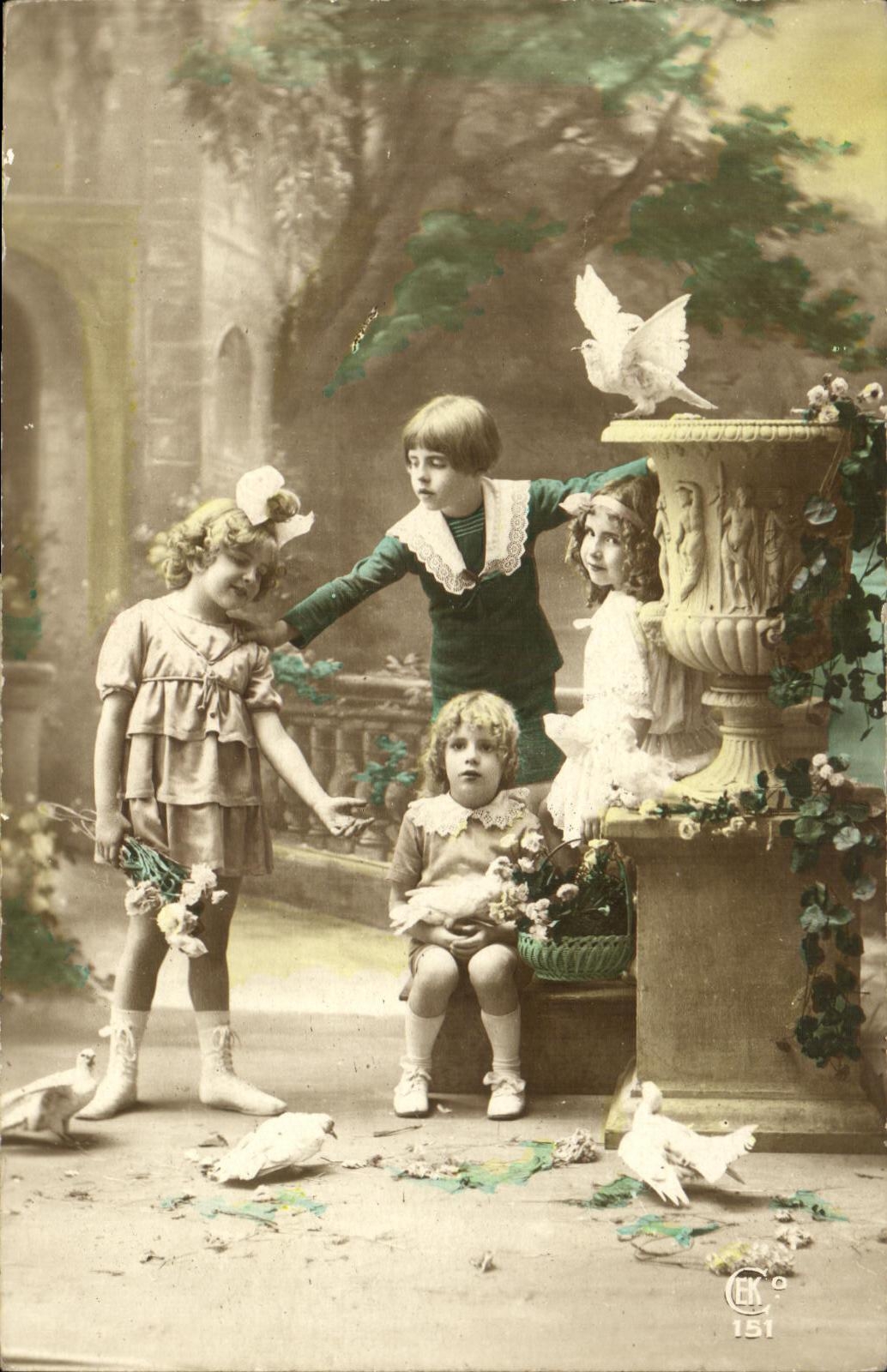 CPA Fantaisie Enfants Colombes