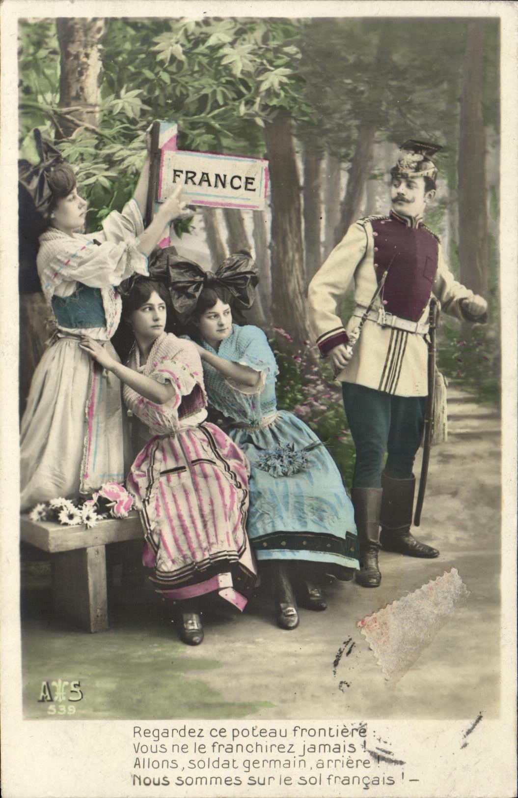 CPA Fantaisie Femmes Alsace Militaria 