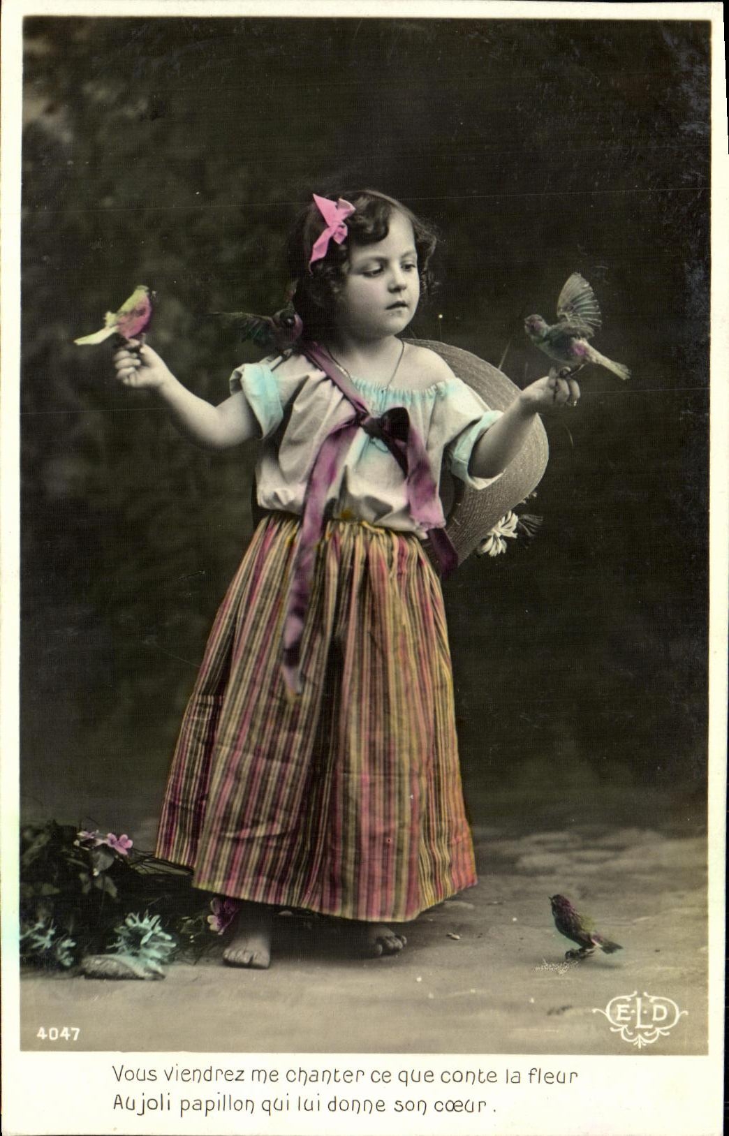 CPA Fantaisie Enfant Oiseaux