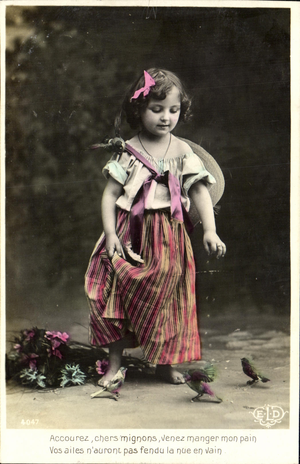 CPA Fantaisie Enfant Oiseaux