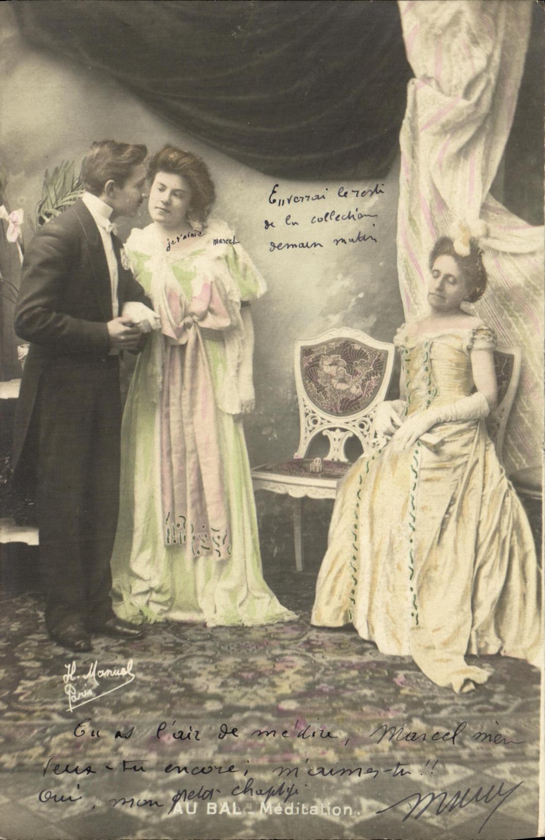 CPA Fantaisie Femmes Au bal
