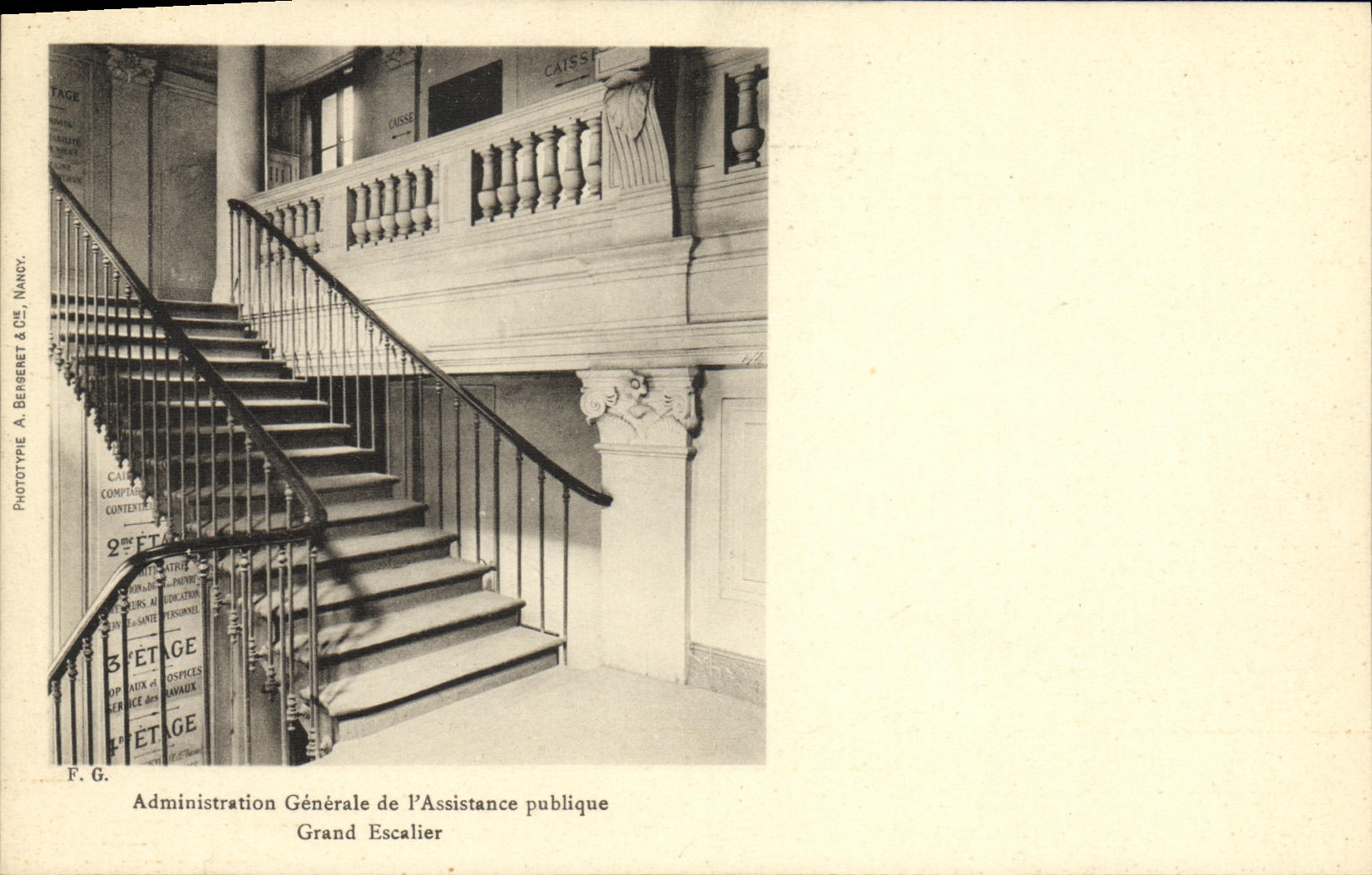 VINTAGE POSTCARD general Administration of L Paris public assistance Large staircase