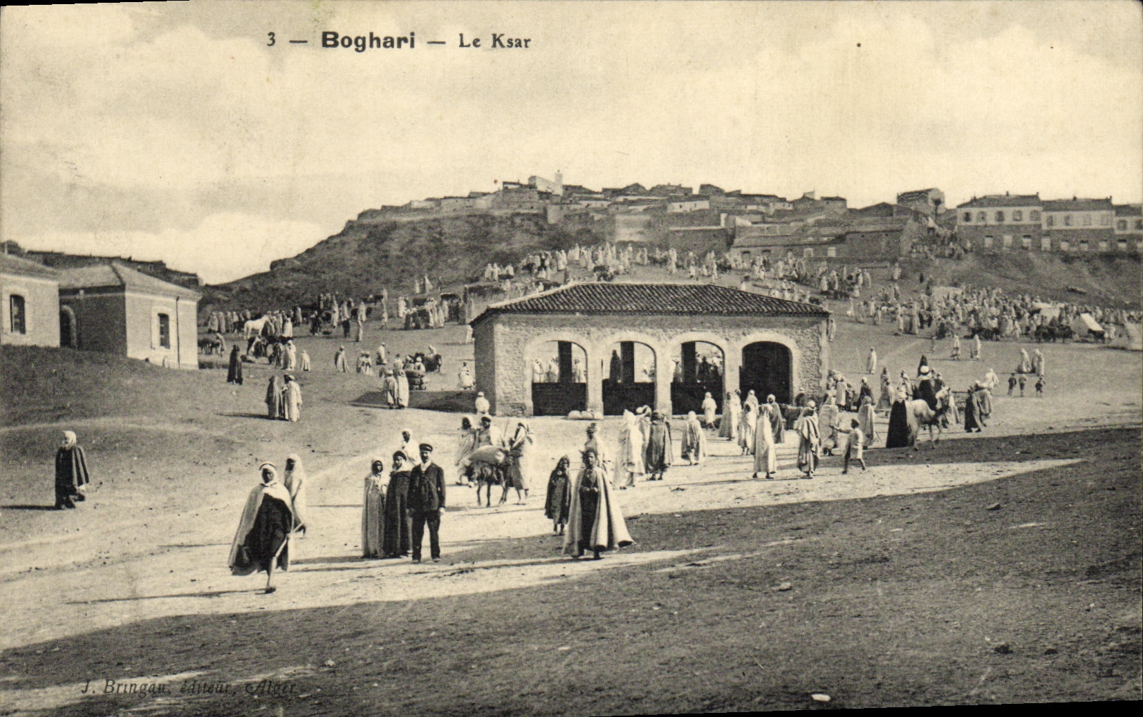 VINTAGE POSTCARD Boghari Algeria Ksar