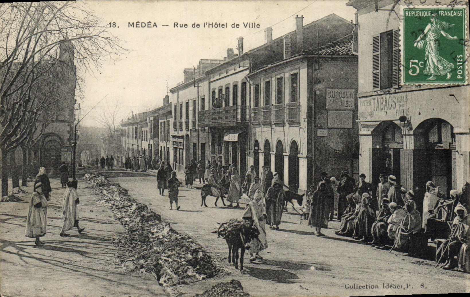 VINTAGE POSTCARD Algeria Medea Street of L town hall