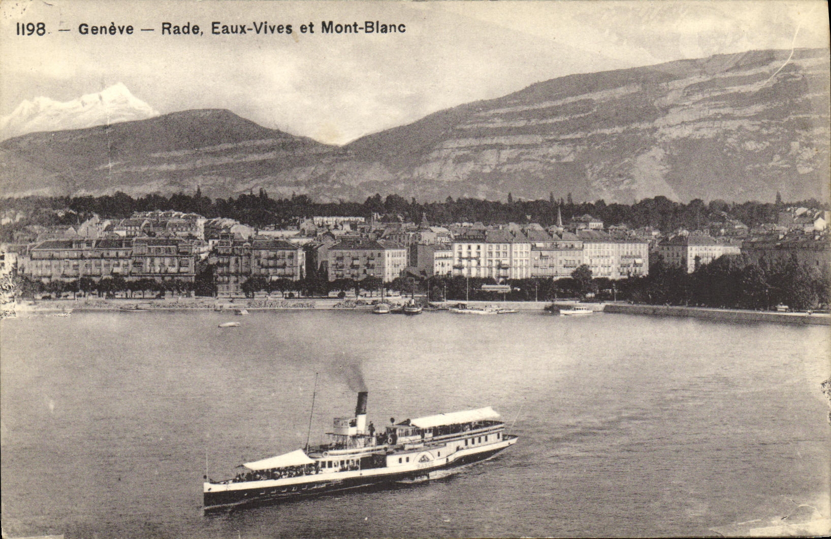 CPA Geneve Rade Eaux Vives et Mont Blanc Bateau 