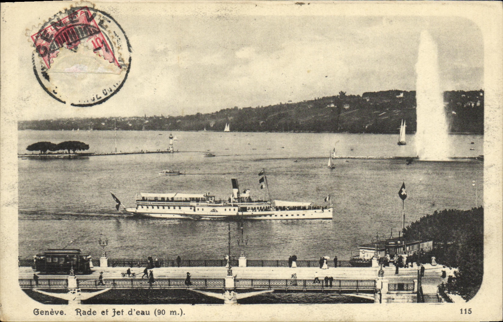 VINTAGE POSTCARD Geneva Splits and jet D water Bateau