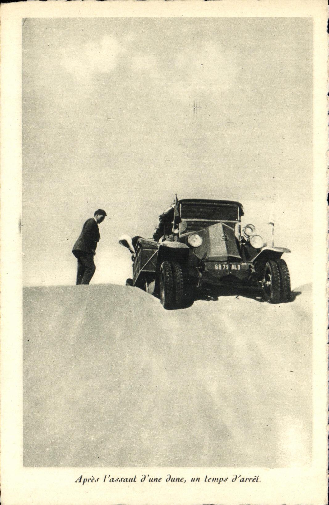 VINTAGE POSTCARD Automobile After the jump of a dune