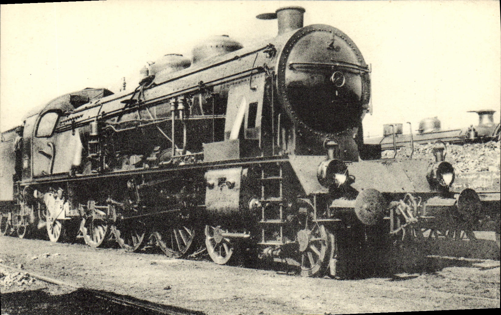CPA Train Locomotive Machine 6332