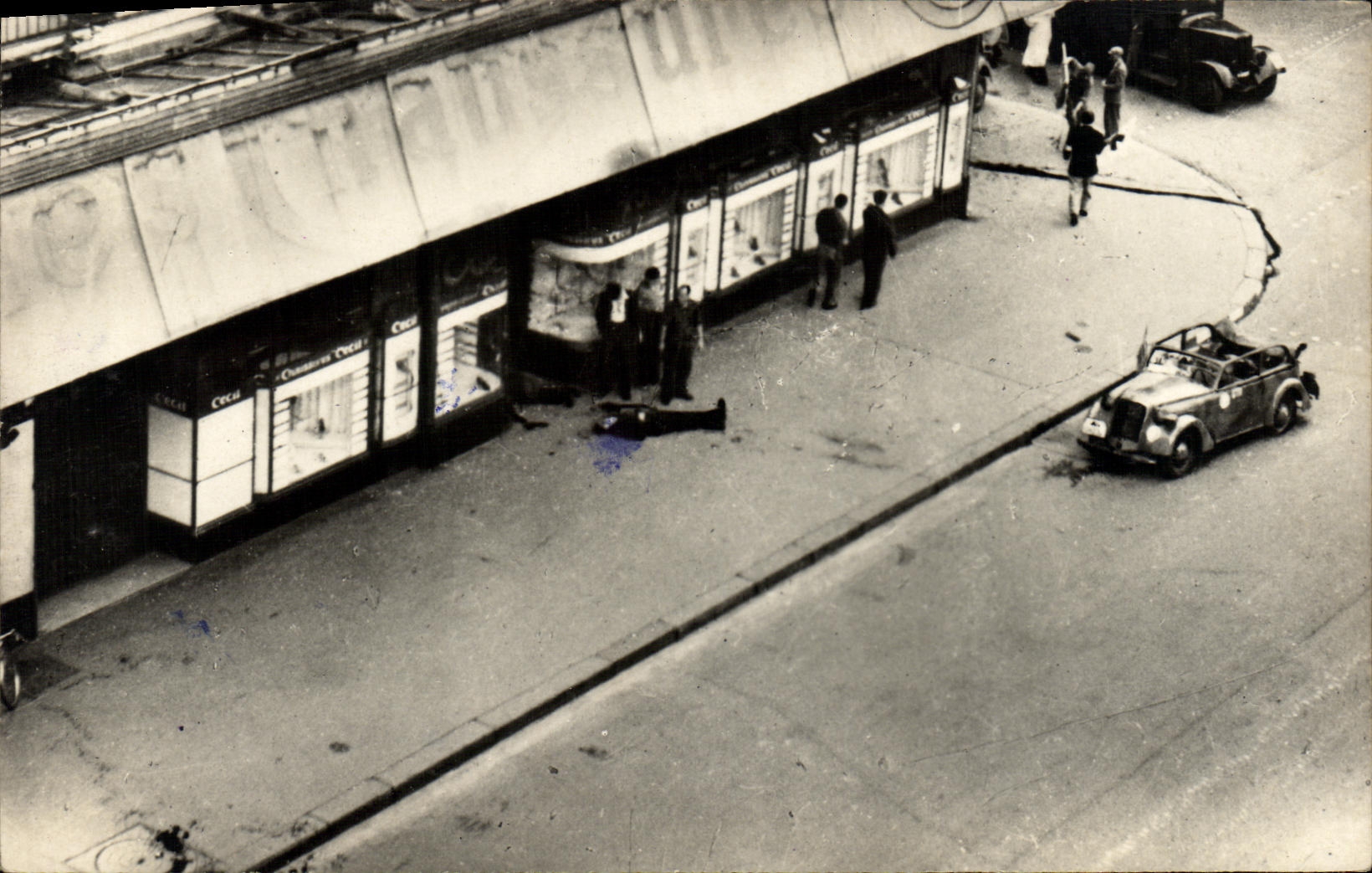 MODERN CARD Militaria 2nd world war German Soldats kill street of rivoli