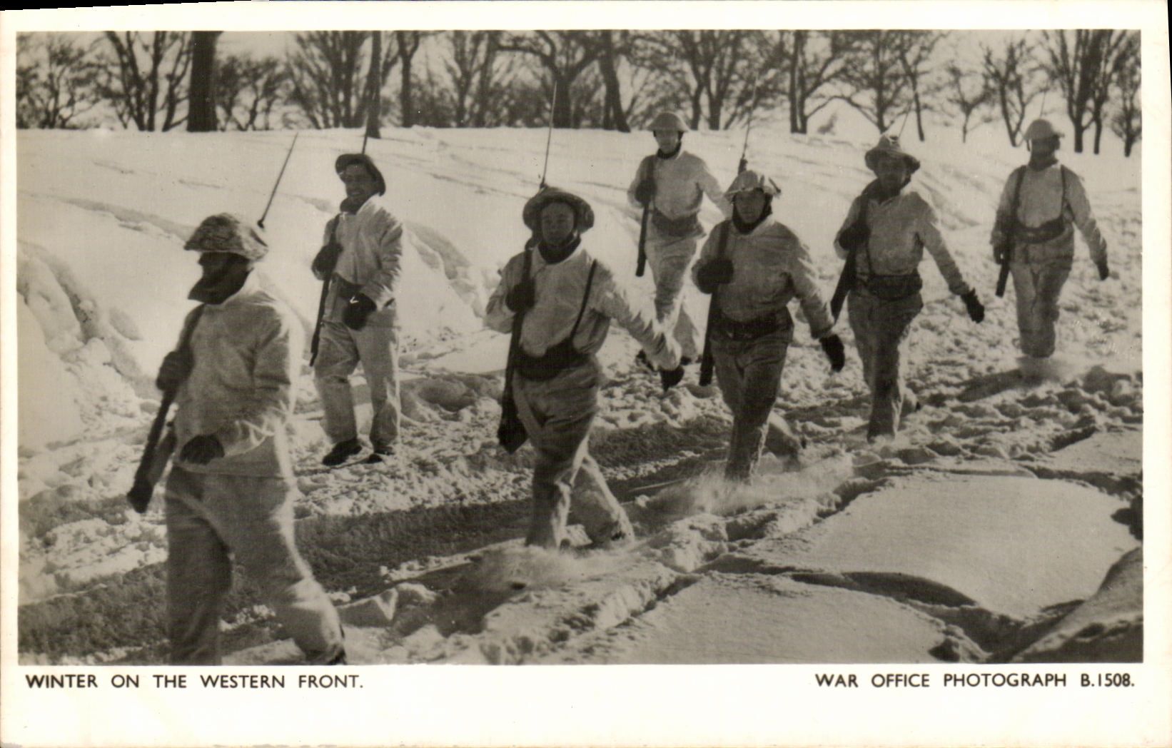 MODERN CARD Militaria 2nd world war Winter one the Western Face War Office