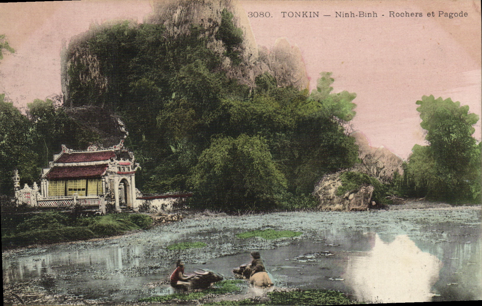 VINTAGE POSTCARD Indo-China Tonkin Ninh Binh Rocks and pagoda