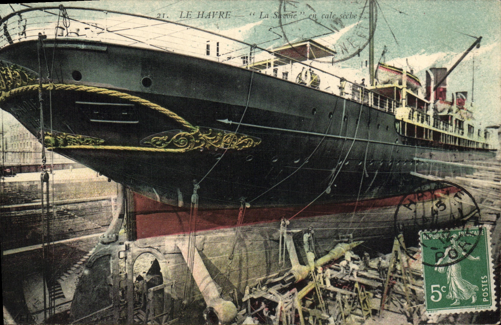 CPA Bateau Le Havre La Savoie en cale seche 