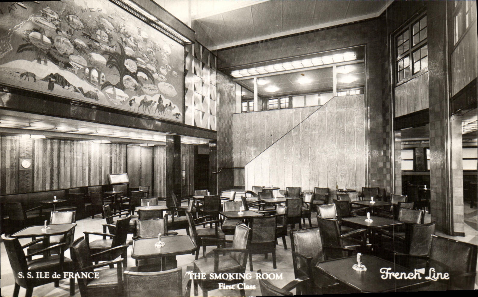 CPM Bateau French line Ile de France Smoking Room